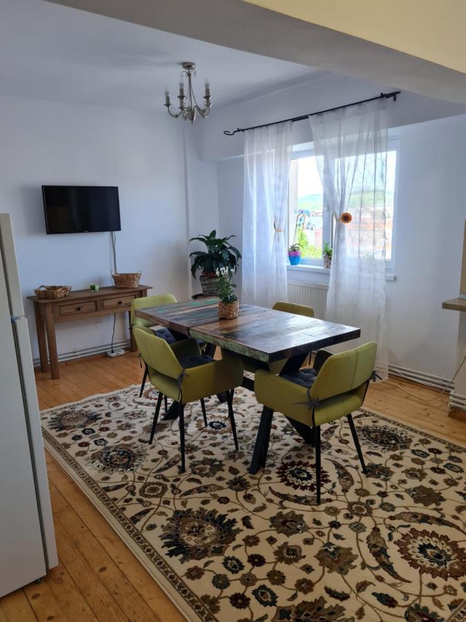 Apartament Central Gherla Екстер'єр фото